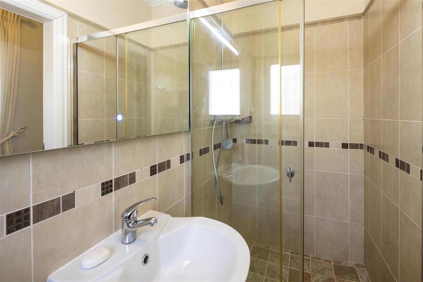 Praia da Luz, Algarve Sadler's Property